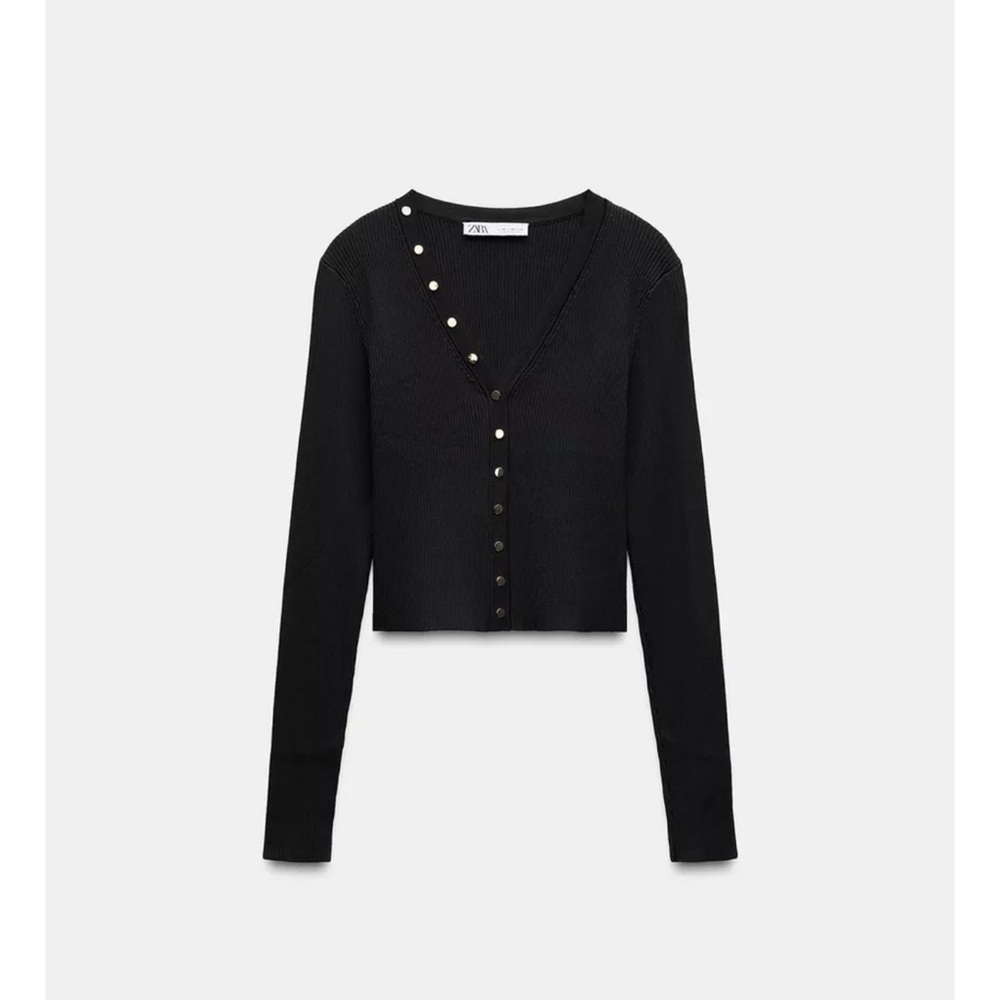 ZARA GOLD BUTTON KNIT TOP